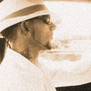 Meet your Posher, Adam